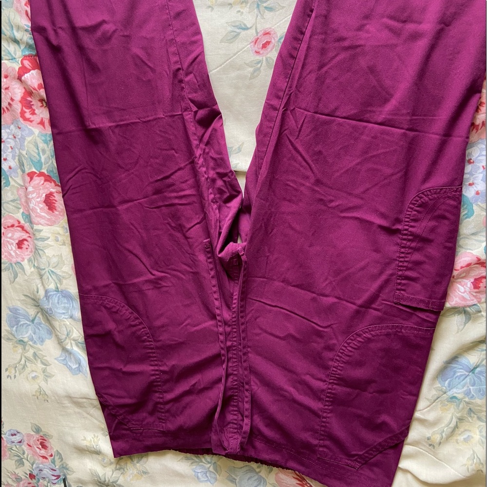 Burgundy Srubstar Drawstring Bottoms